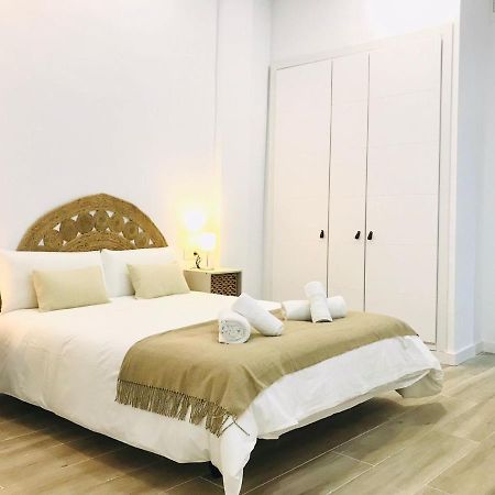 Munilla & Beach By Ele Apartments مالقة المظهر الخارجي الصورة