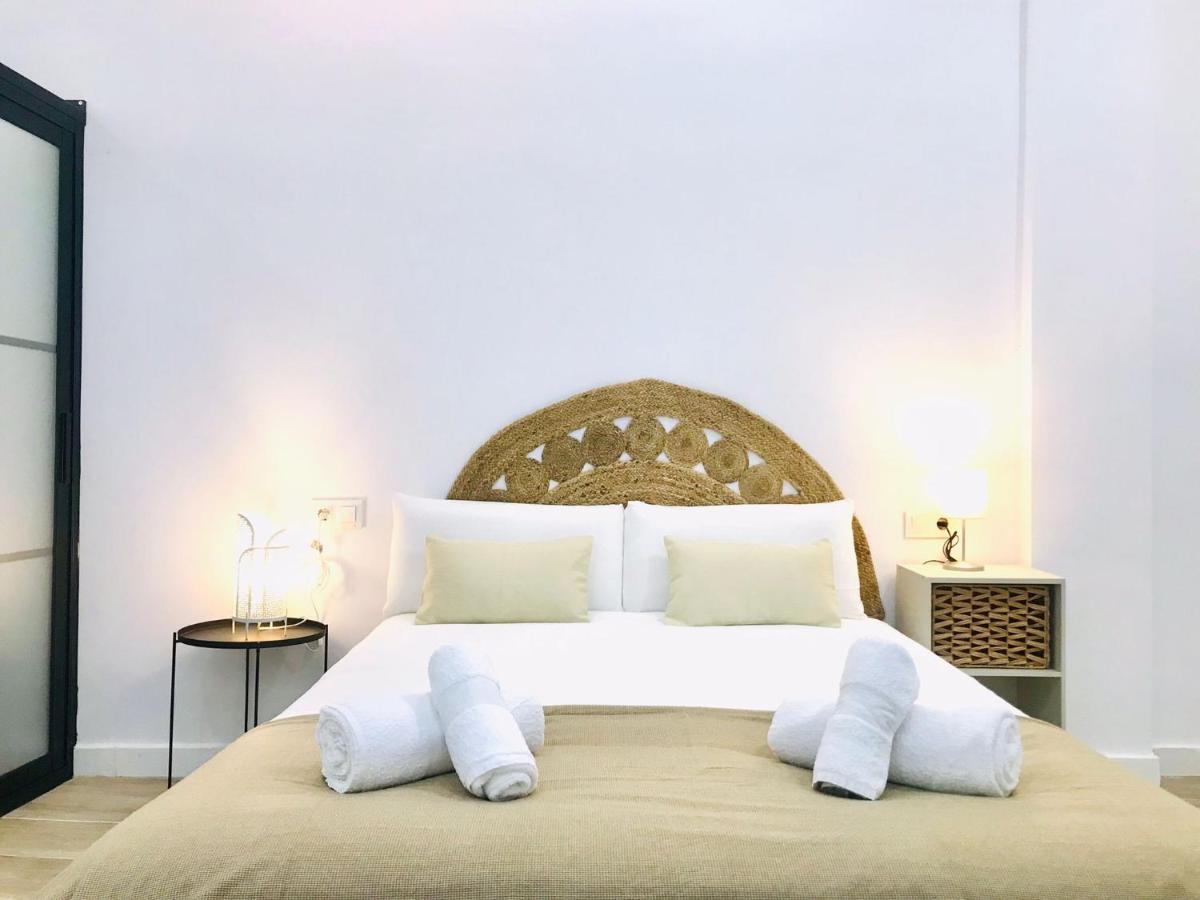Munilla & Beach By Ele Apartments مالقة المظهر الخارجي الصورة